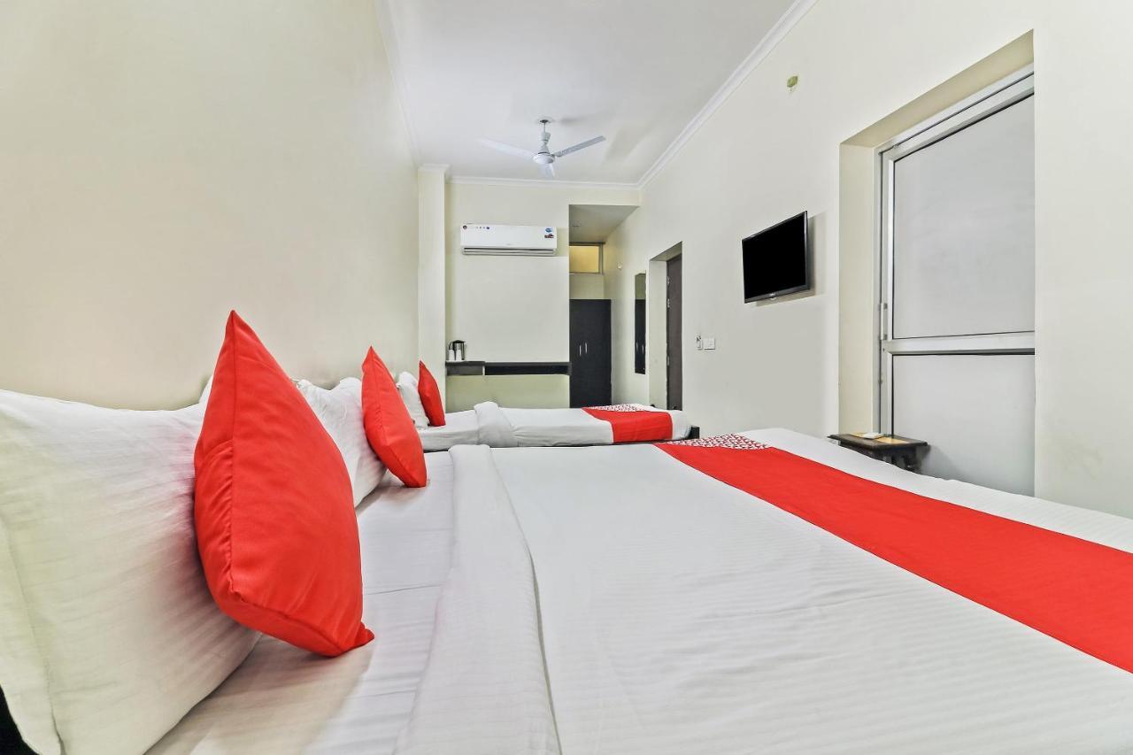 Collection O 35762 Hotel Season 4 Джайпур Екстериор снимка